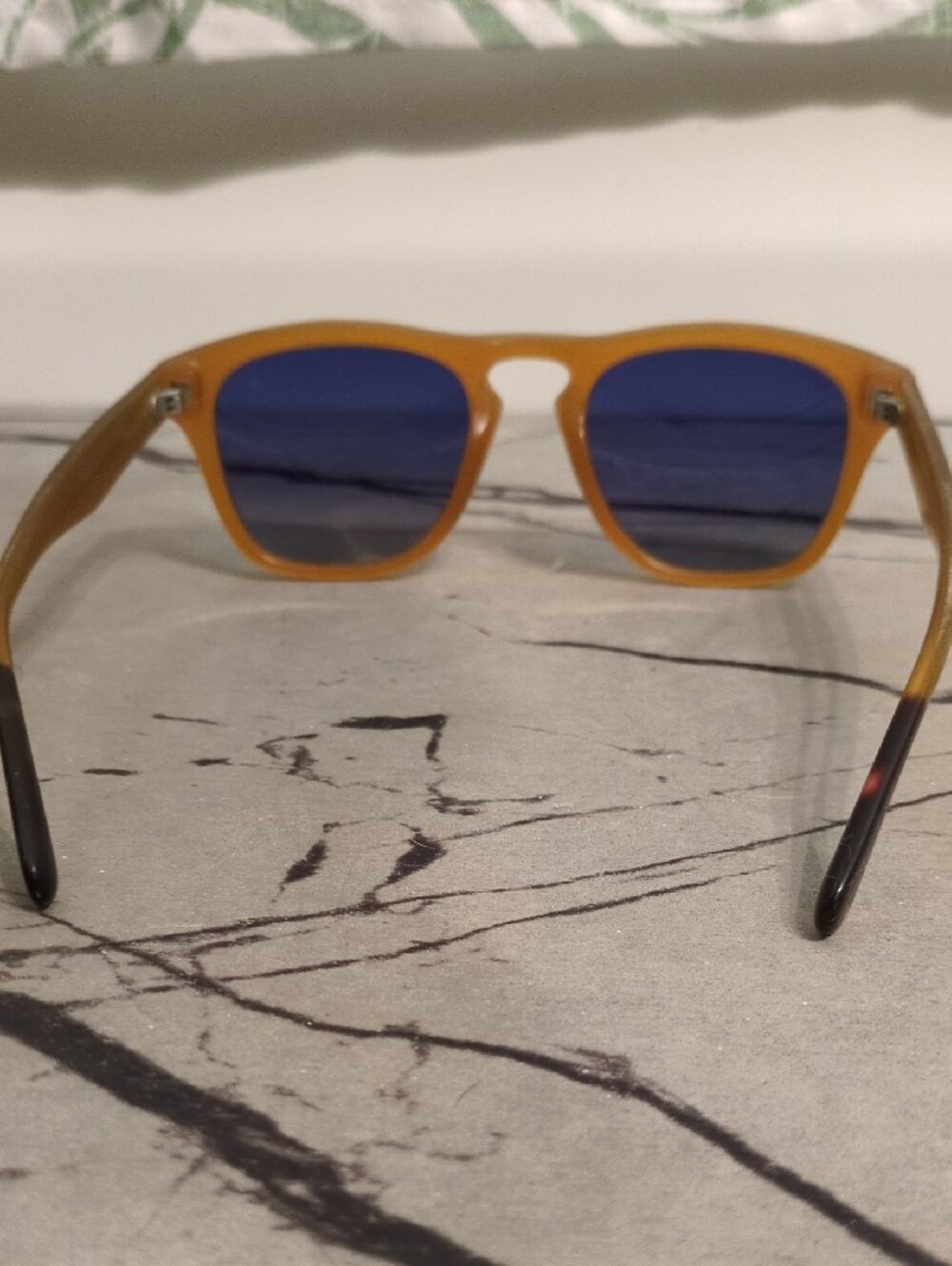 Men's Brown Frame Sunglasses with Blue Lenses - Picture 3 of 5